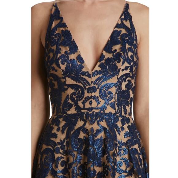 Dress the Population Blair Embellished Fit & Flare
Cocktail Dress Size XS NWT - Picture 7 of 9